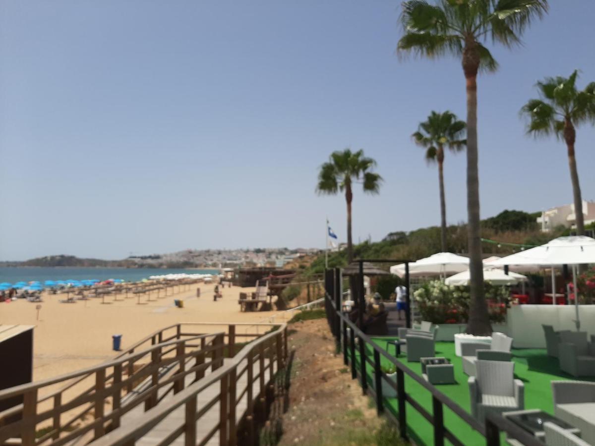 Front Beach Apartment - Quinta Da Barracuda Albufeira Exterior foto